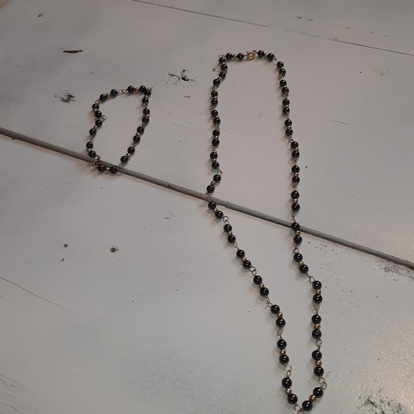 Hematite and gold filled necklace and bracelet - Picture 3 of 3